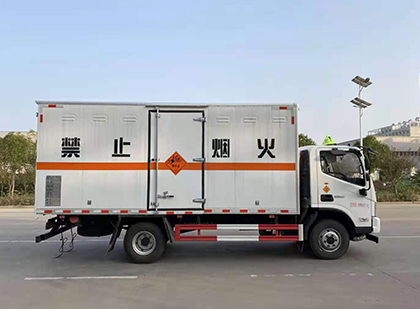 余干爆破器材运输车