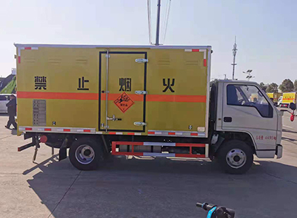余干爆破器材运输车技术升级与安全合规新趋势